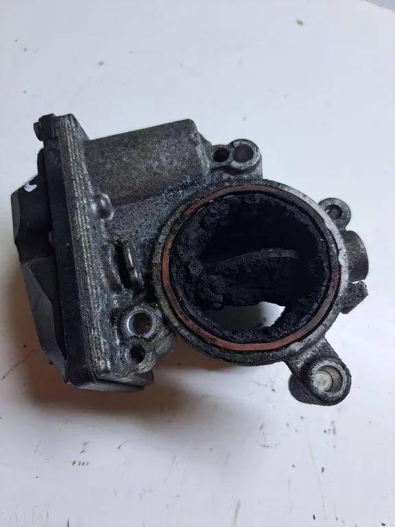 Drosselklappe VW PASSAT Variant B7 (365) 1.8 TSI A2C83076400