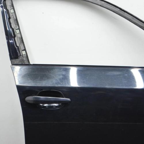 Vordere rechte Tür BMW 5 Touring (E61) 520 d Bild Vordere rechte Tür BMW 5 Touring (E61) 520 d