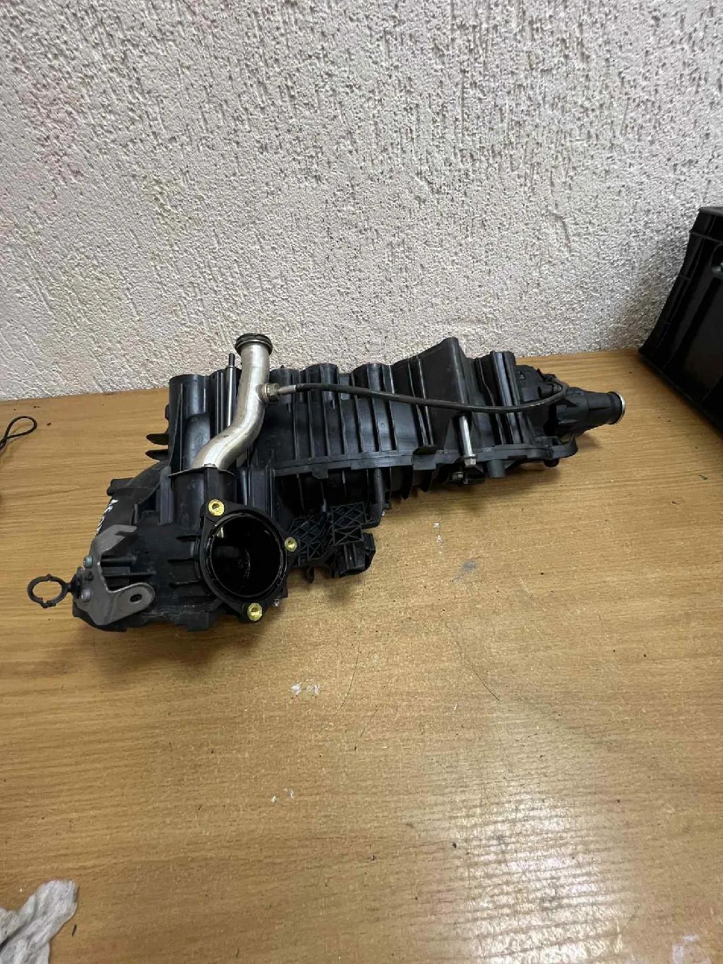 Ansaugbrücke BMW 3 Cabrio (E93) 320 d 7810178 7811299