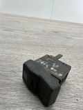 Windschutzscheibe Heizung Schalter VW PASSAT Variant B3/B4 (3A5, 35I) 1.9 TD 535959621