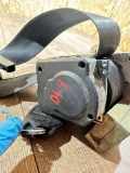 Sicherheitsgurt vorne links IVECO DAILY V Furgon/Estate 29L11 V, 35C11 V, 35S11 V, 40C11 V 071723020