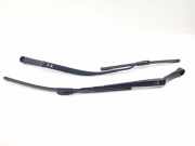 Scheibenwischerfuß HYUNDAI i30 Estate (GD) 1.6 CRDi 420011242