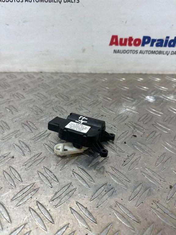 Air Flap Motor VW PASSAT Variant B6 (3C5) 2.0 FSI 3C0907511B