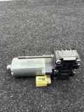 Lenksäulenverstellmotor BMW 5 Touring (G31) 530 d 7045077
