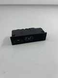 USB MERCEDES-BENZ C (W205) C 220 d 4-matic (205.005) A2058200226