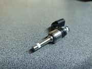 Einspritzdüse AUDI A1 Sportback (8XA, 8XF) 1.0 TFSI 03C906036M