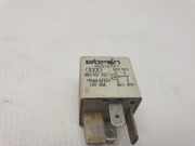 Relais AUDI A6 (4F2, C6) 2.7 TDI 8D0951253