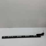 Schweller Halter vorne rechts