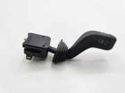 Relais für die Warnblinkanlage OPEL ASTRA F Cabrio (53_B) 2.0 i 90560990