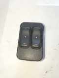 Schalter für Fensterheber links vorne Opel Astra G Caravan (T98) 90561086