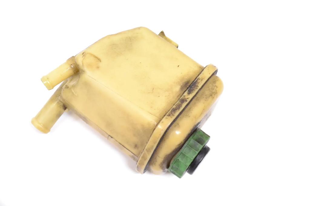 Bremsflüssigkeitsbehälter PORSCHE CAYENNE (9PA) S 4.5 7L0422371B Bild Bremsflüssigkeitsbehälter PORSCHE CAYENNE (9PA) S 4.5 7L0422371B