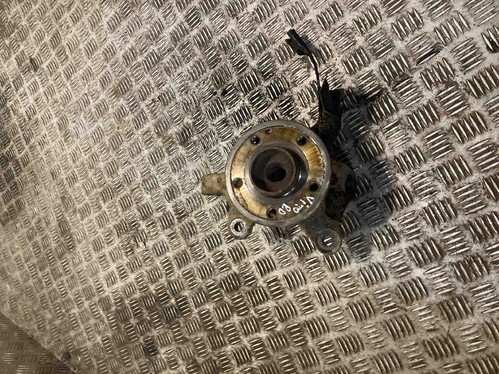 Achsschenkel (ABS) rechts vorne Mercedes-Benz Vito Kasten (W447) A4473300720