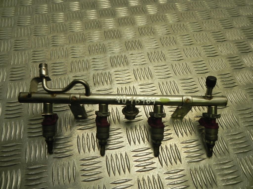 Einspritzleiste Mercedes-Benz C-Klasse (W203) A2710780023