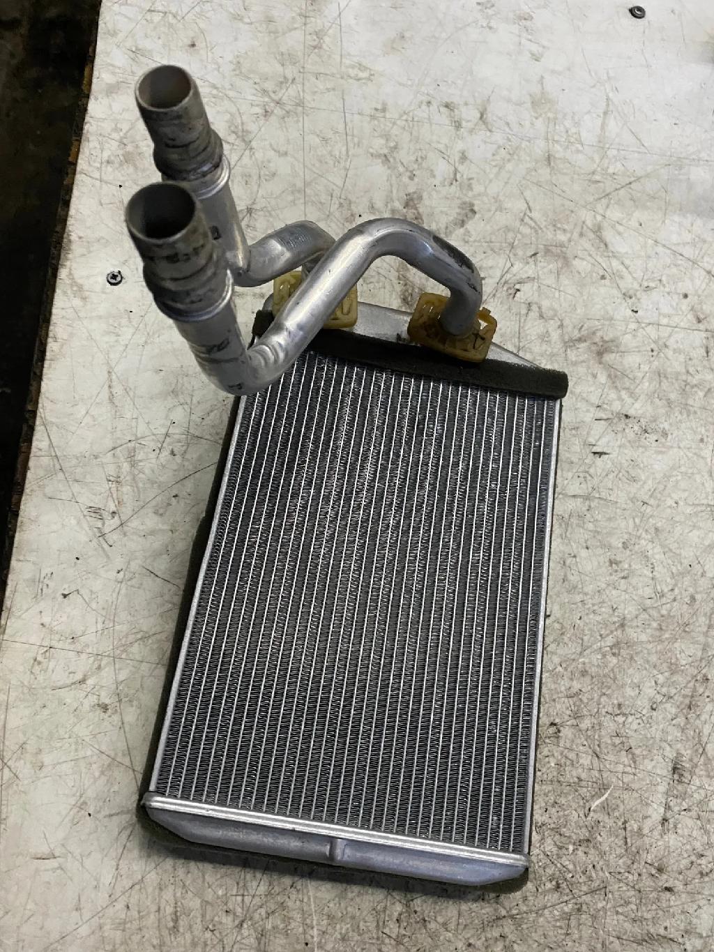 Wärmetauscher Innenraumheizung PEUGEOT BOXER Furgon 2.0 BlueHDi 130 168310100