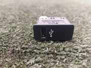 USB BMW i3 (I01) s Electric 84106820397 6820397