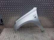 Kotflügel vorne links TOYOTA RAV 4 II (_A2_) 2.0 D-4D 4WD (CLA20_, CLA21_)