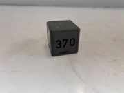 Relais Audi A6 Avant (4B, C5) 8D0951253