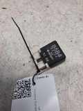 Relais MAZDA 323 F V (BA) 1.5 16V B5B4
