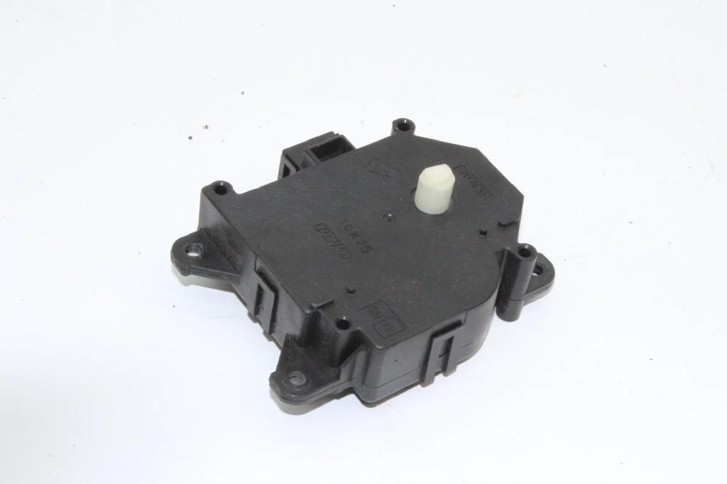 Regelventile für Innenraumheizung TOYOTA AVENSIS Sedan (_T27_) 2.0 (ZRT272_) 13800-2800 Bild Regelventile für Innenraumheizung TOYOTA AVENSIS Sedan (_T27_) 2.0 (ZRT272_) 13800-2800