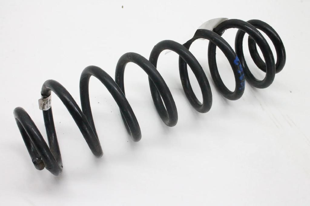 Schraubenfeder hinten links SKODA OCTAVIA III Combi (5E5) 2.0 TDI / TDI RS 4x4 5Q0511115