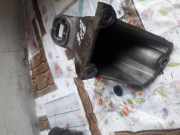 Motorhalter links AUDI A6 Avant (4A, C4) 2.5 TDI