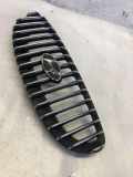 Vorderer oberer Gitter HYUNDAI SONATA III (Y-3) 3.0 i V6 86351