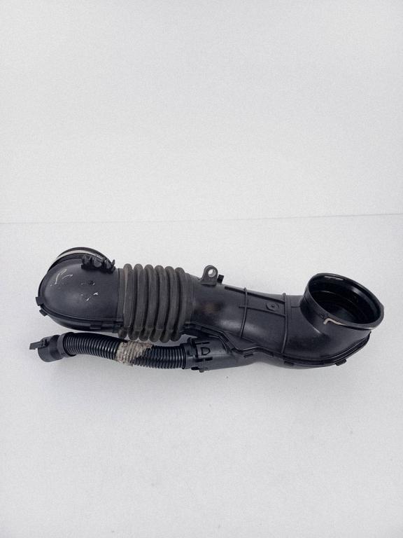 Luftansaugschlauch - vom Luftfilter zur Turbine BMW 3 (E90) 320 d 7804846