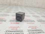 Relais Audi A6 Avant (4F, C6) 8D0951253