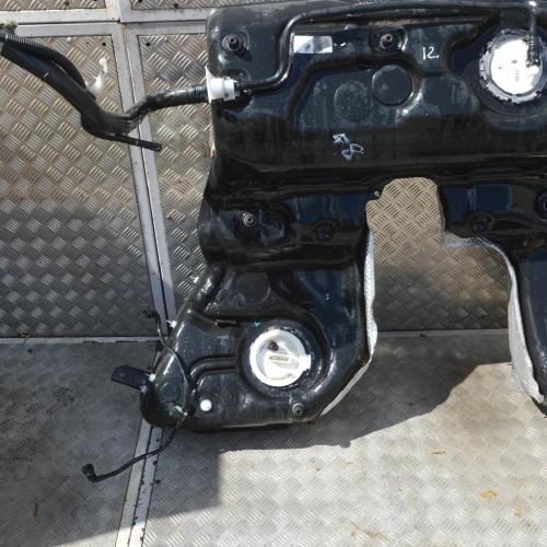 Kraftstofftank AUDI A8 D4 (4H_) 3.0 TFSI quattro 4H0201021BJ Bild Kraftstofftank AUDI A8 D4 (4H_) 3.0 TFSI quattro 4H0201021BJ