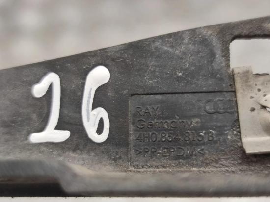 Schmutzfänger hinten links AUDI A8 D4 (4H_) 3.0 TDI quattro 4H0854815B Bild Schmutzfänger hinten links AUDI A8 D4 (4H_) 3.0 TDI quattro 4H0854815B