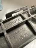 Stoßstangenhalter hinten rechts TOYOTA AURIS (_E18_) 1.6 D4-D (WWE185_) 5257502100
