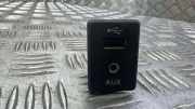 Zusätzliche Music Player-Anschlüsse NISSAN QASHQAI II (J11, J11_) 1.6 dCi 795405004