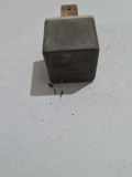 Relais VW LT 28-46 II Furgon (2DA, 2DD, 2DH) 2.5 TDI 00951070