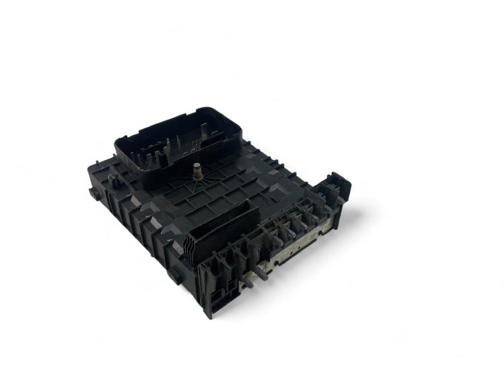 Sicherungskasten Skoda Octavia II (1Z) 01718130