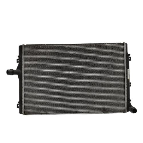 Kühler VW Passat B7 (362) 3AA121253 Bild Kühler VW Passat B7 (362) 3AA121253