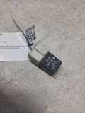 Relais MAZDA 323 F V (BA) 1.5 16V B110