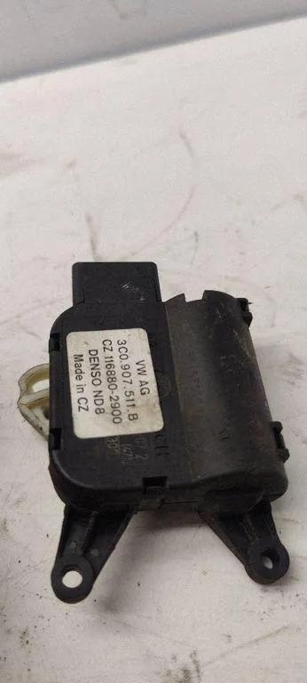 Air Flap Motor VW PASSAT B6 (3C2) 2.0 TDI 16V CZ1168802900