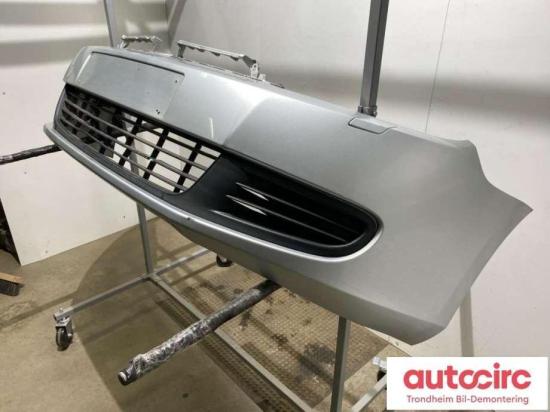 Stoßstange vorne VW Golf VI (5K) 5K0807217BS Bild Stoßstange vorne VW Golf VI (5K) 5K0807217BS