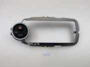 Dekoration des Navigationsbildschirms TOYOTA YARIS (_P13_) 1.3 (NSP130_) 864510D010