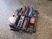 Sicherungskasten Opel Vectra C Caravan (Z02) 13170890