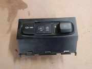 USB HYUNDAI SANTA FÉ IV (TM) 2.2 CRDi AWD 96120S1100