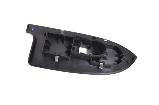 Türverkleidung vorne links ALFA ROMEO GIULIETTA (940_) 1.6 JTDM (940FXD1A) Bild Türverkleidung vorne links ALFA ROMEO GIULIETTA (940_) 1.6 JTDM (940FXD1A)