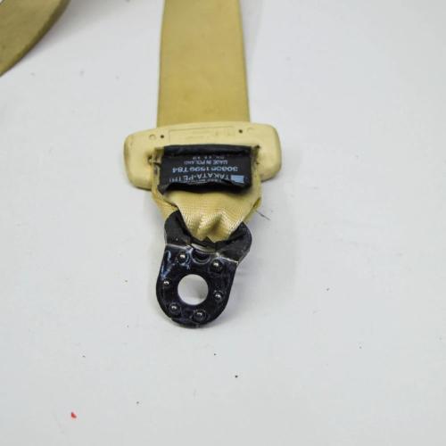 Mittlerer Sicherheitsgurt hinten Bild Mittlerer Sicherheitsgurt hinten