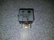 Relais BMW 5 (E34) 525 i 61361391397