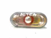 Kotflügelblinker vorne links SEAT ALTEA (5P1) 1.9 TDI 7H0949117 0215660