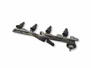 KRAFTSTOFFVERTEILER EINSPRITZLEISTE VERTEILERROHR AUDI A4 (8D2, B5) 1.8 058133681