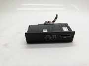 Zusätzliche Music Player-Anschlüsse MERCEDES-BENZ E (W213) E 220 d 4-matic (213.005) A2058200526