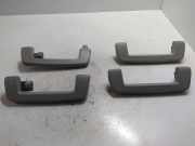 Dachgriff vorne rechts