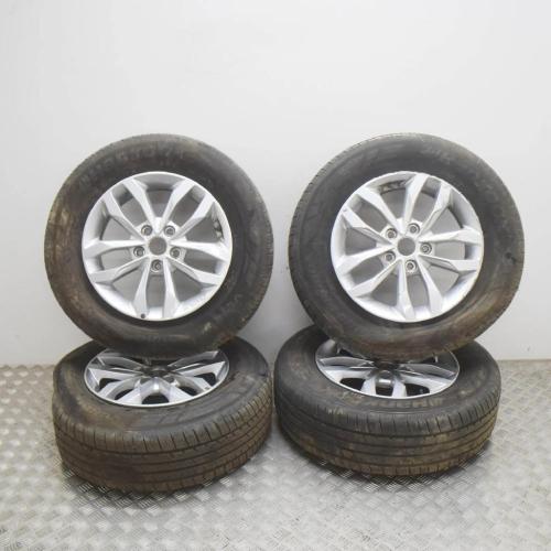 Radsatz KIA SPORTAGE (QL) 1.6 GDI 52910-F1110 Bild Radsatz KIA SPORTAGE (QL) 1.6 GDI 52910-F1110