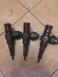 Einspritzdüse VW TOURAN (1T1, 1T2) 1.9 TDI 0414720007